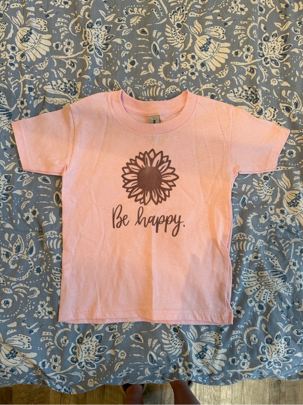Gildan Pink Tee with Brown Sunflower "Be happy." Graphic